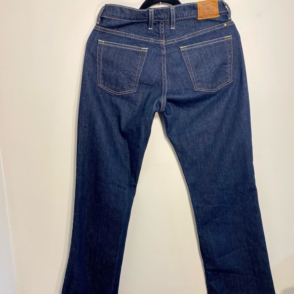 Lucky Brand - Picture 5 of 8